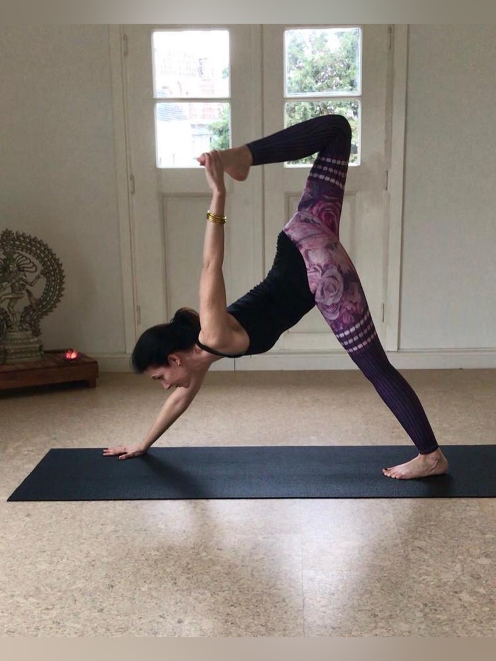 EUC Niyama Sol In Bloom Legging - Picture 8 of 17